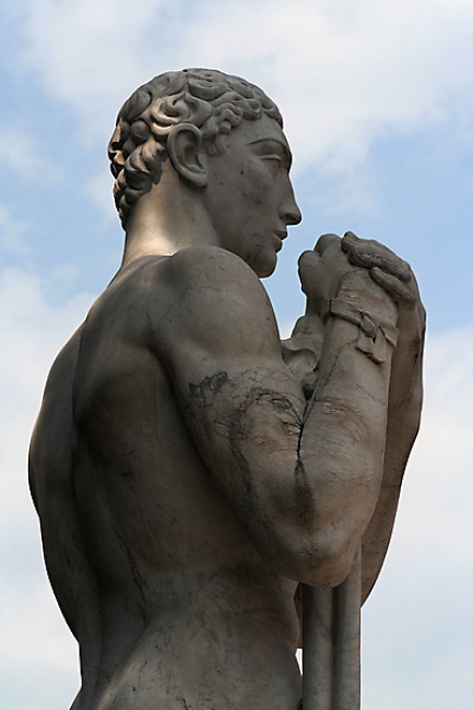 Stadio dei marmi 276